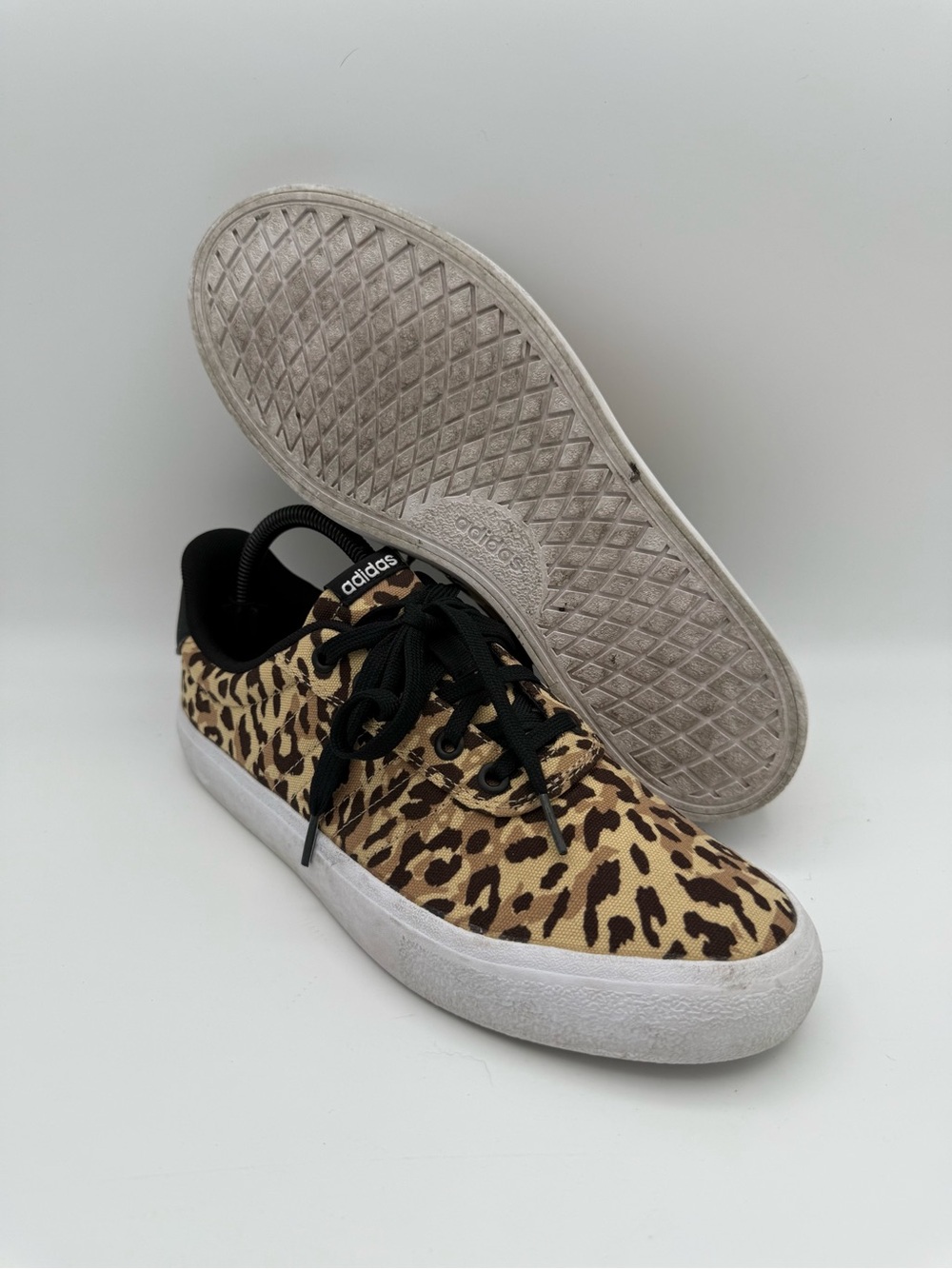 Women's Adidas x FARM Rio Vulc Raid3r Leopard Print Skate Casual Shoes Size 9